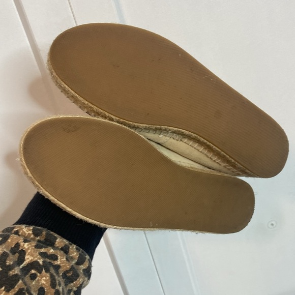 Steve Madden Women's Tan cream  Espadrille Flats - Leather & Fabric upper US6.5 - Picture 8 of 9